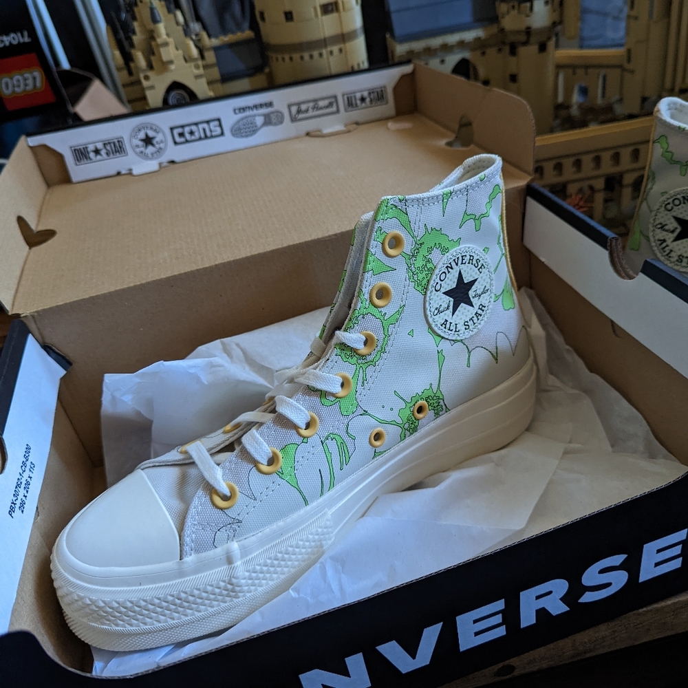 Converse DESERT SAND/LIME GREEN FLORAL HIGH TOP PLATFORM